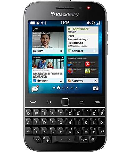 BlackBerry Classic Q20 Black BlackBerry Classic Q20 BlackСтильному обладателю QWERTY-клавиатуры достался сенсорный дисплей вместе с оптическим трекпадом. Такой набор впечатляет! Легко узнаваемый «ежевичный» девайс идеально подходит на роль надежной «рабочей лошадки» для современного бизнесмена. Благодаря велико...<br>