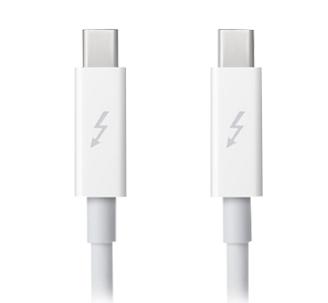 Кабель Apple Thunderbolt Cable 0.5 m MD862ZM/A белый Кабель Apple Thunderbolt Cable 0.5 m MD862ZM/A белыйКабель для подключения компьютеров Mac, оборудованных соответствующими портами, к Thunderbolt-совместимым устройствам.<br>