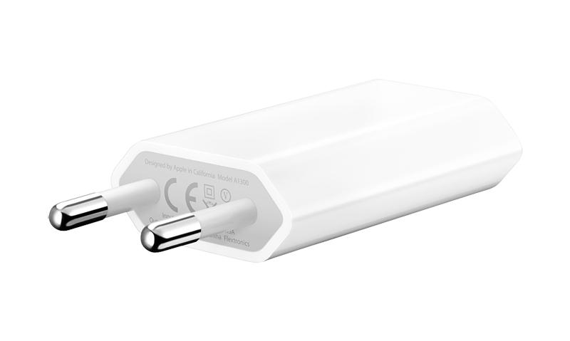 Сетевой адаптер для iPhone/iPod APPLE USB Power Adapter 1A 5W, MD813