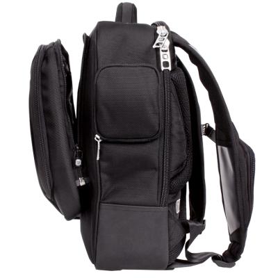 Рюкзак для MacBook Pro 15” и iPad Brooklyn Ful Рюкзак для MacBook Pro 15” и iPad Brooklyn FulПрактичный рюкзак-конструктор позволяет комфортно путешествовать с 15-дюймовым ноутбуком MacBook Pro и планшетом iPad.
<br>
<br>Этот специализированный рюкзак объединяет в себе удобную сумку для планшета iPad и комфортный рюкзак для ноутбука MacBook<br>