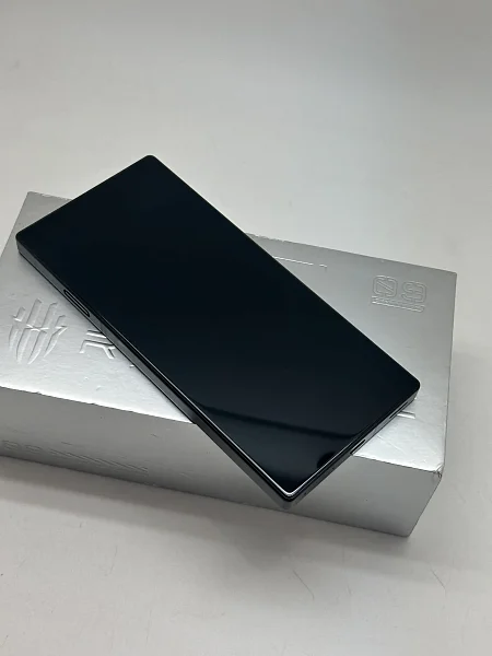 Nubia RedMagic 9 Pro 5G 16/512Gb Transparent Black (Прозрачный черный) (Global) 2Sim