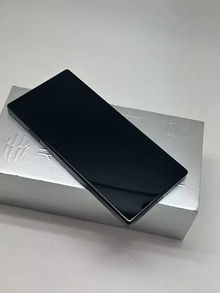 Nubia RedMagic 9 Pro 5G 16/512Gb Transparent Black (Прозрачный черный) (Global) 2Sim