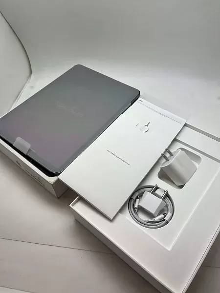 Apple iPad Pro 11 (2022) 256Gb Wi-Fi + Cellular Space Grey (Космический серый) (Global)