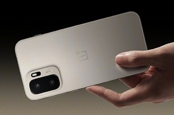 OnePlus показала смартфон Ace 6 Ultra в цвете «Металлический шторм»