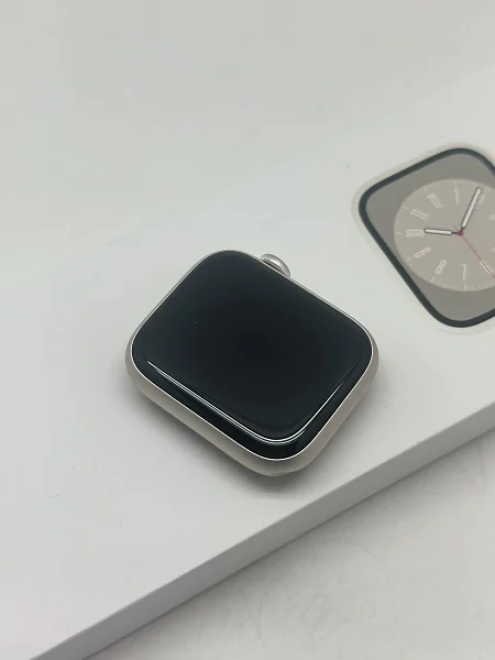 Apple Watch Series 8 GPS 45mm Aluminium Case with Starlight Sport Band M/L (MNUQ3)