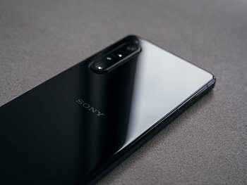 Sony может изменить дизайн Xperia