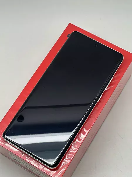 OnePlus 12 24/1Tb White (CN) (Белый) 2Sim