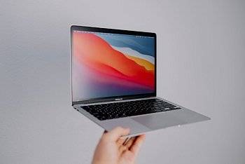 MacBook Air обновятся следующей весной