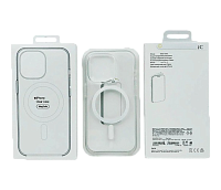 Чехлы для iPhone 16