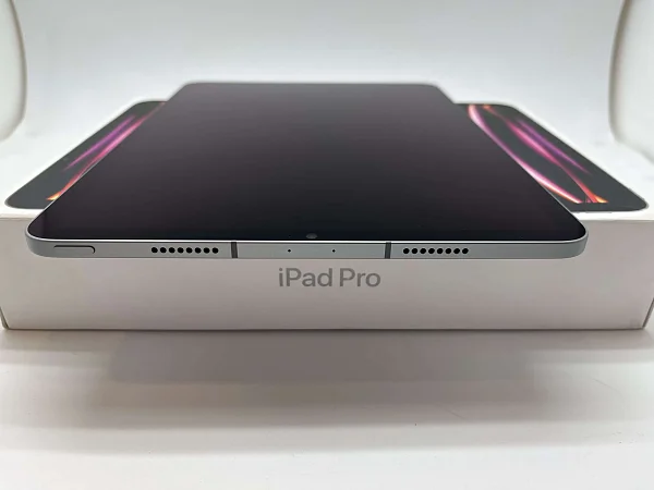 Apple iPad Pro 11 (2022) 256Gb Wi-Fi + Cellular Space Grey (Космический серый) (Global)