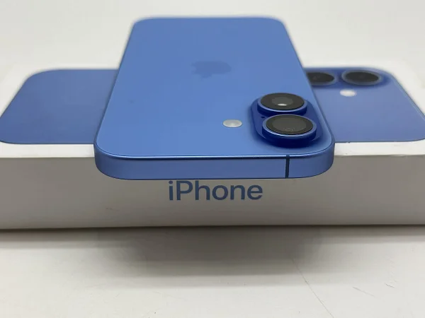 Apple iPhone 16 128ГБ Ultramarine (Синий) Sim+eSim