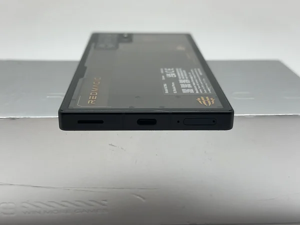 Nubia RedMagic 9 Pro 5G 16/512Gb Transparent Black (Прозрачный черный) (Global) 2Sim