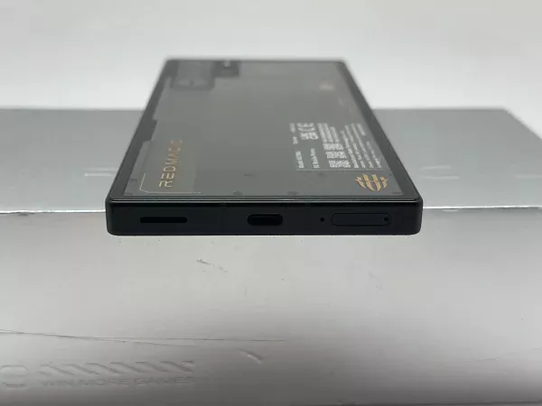 Nubia RedMagic 9 Pro 5G 16/512Gb Transparent Black (Прозрачный черный) (Global) 2Sim