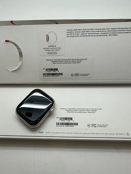 Apple Watch Series 8 GPS 45mm Aluminium Case with Starlight Sport Band M/L (MNUQ3)