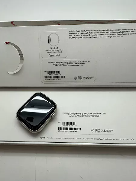 Apple Watch Series 8 GPS 45mm Aluminium Case with Starlight Sport Band M/L (MNUQ3)