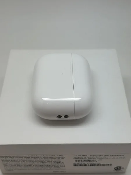 Беспроводные наушники Apple AirPods Pro (2nd gen) MagSafe Case USB-C White (Белый) MTJV3