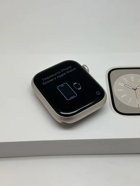Apple Watch Series 8 GPS 45mm Aluminium Case with Starlight Sport Band M/L (MNUQ3)