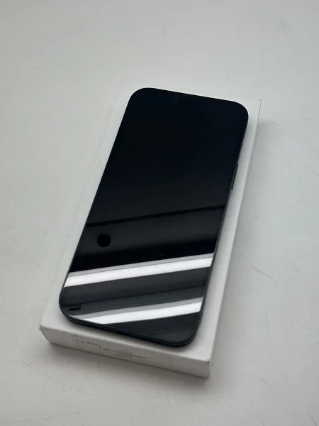 Apple iPhone 14 Plus 128ГБ Midnight (Темная ночь)  eSim