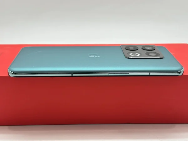 OnePlus 10 Pro 12/256Gb Emerald Green (CN) (Зеленый) 2Sim
