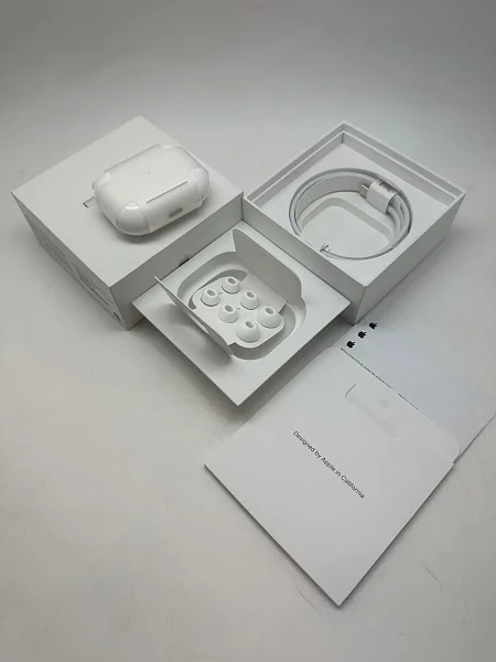 Беспроводные наушники Apple AirPods Pro (2nd gen) MagSafe Case USB-C White (Белый) MTJV3