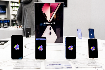 Какой iPhone 13 выбрать: сравнение моделей