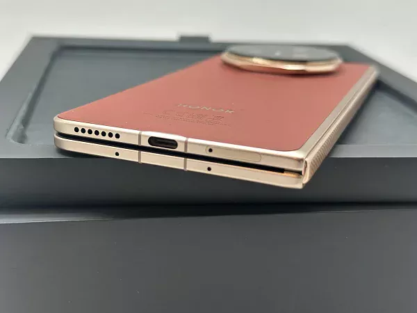 Honor Magic V5 5G 16/512Gb Reddish Brown (Global) Dual:nano Sim+eSim