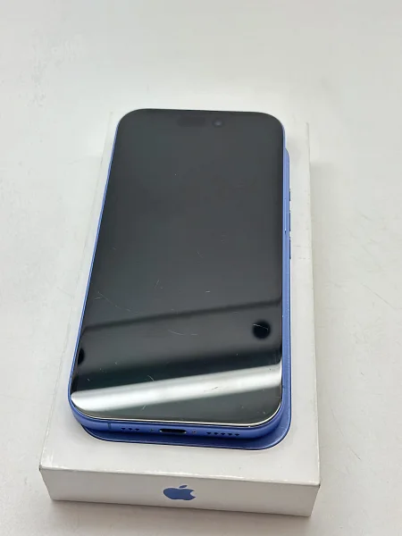 Apple iPhone 16 128ГБ Ultramarine (Синий) Sim+eSim
