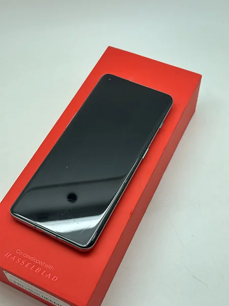 OnePlus 10 Pro 12/256Gb Emerald Green (CN) (Зеленый) 2Sim