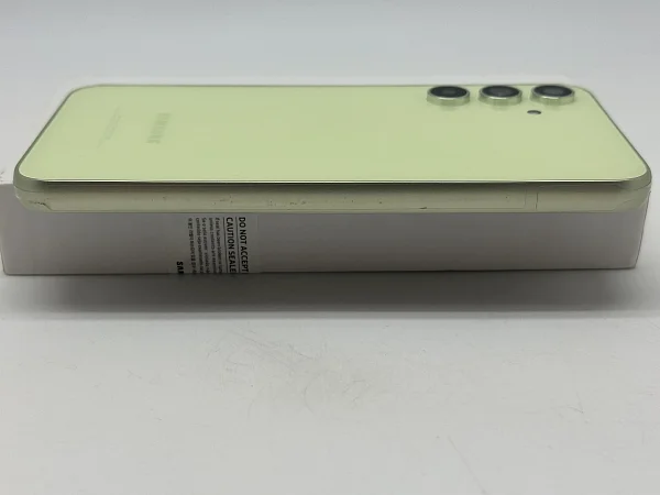 Samsung Galaxy A54 5G 8/256Gb Awesome Lime SM-A546E/DS (Лайм) (Global) 2Sim
