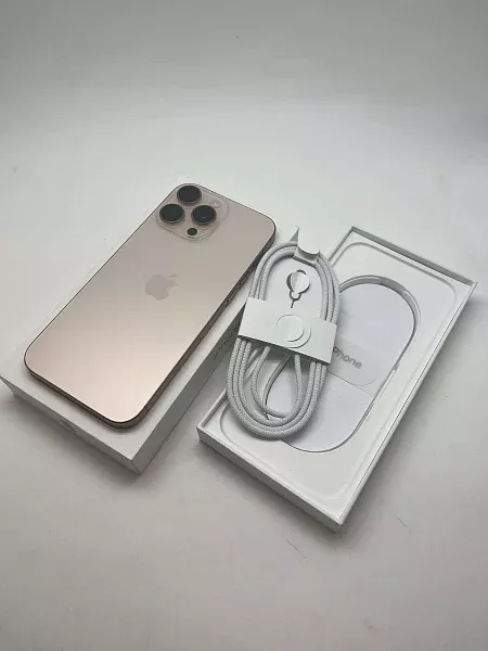 Apple iPhone 16 Pro Max 256ГБ Desert Titanium (Пустынный титан)  Sim+eSim