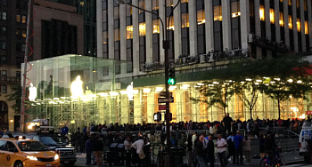 Apple снова бьет свои же рекорды!