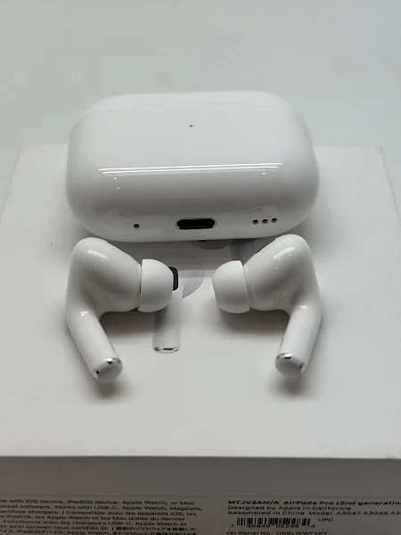 Беспроводные наушники Apple AirPods Pro (2nd gen) MagSafe Case USB-C White (Белый) MTJV3