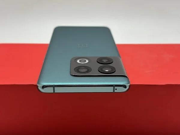 OnePlus 10 Pro 12/256Gb Emerald Green (CN) (Зеленый) 2Sim
