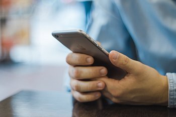 Старички iPhone 5s и iPhone 6 получают обновление iOS