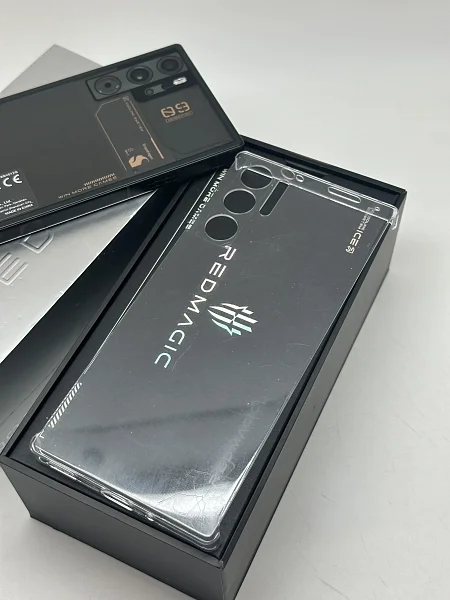 Nubia RedMagic 9 Pro 5G 16/512Gb Transparent Black (Прозрачный черный) (Global) 2Sim