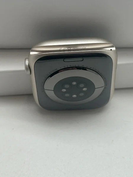 Apple Watch Series 8 GPS 45mm Aluminium Case with Starlight Sport Band M/L (MNUQ3)
